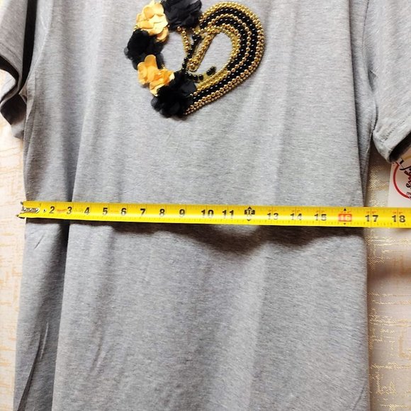 LVRhinestone HANDMADE, Ladies Tee, Bling T-Shirt, Perfect Gift. - Picture 4 of 6